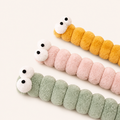 Crazy Giant Caterpillar Catnip Kicker Toy – Large Plush Interactive Cat Toy for Kicking, Biting & Bunny Kicks (37cm)