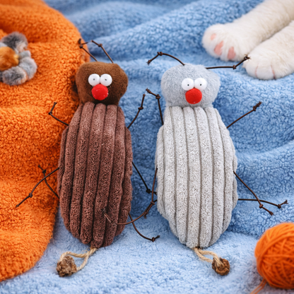 Interactive Plush Cockroach Cat Toy with Catnip – 16 cm Funny Bite & Kick Kitty Toy