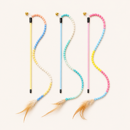 Interactive Cat Rainbow Wand with Feather – Colorful Teaser Toy for Indoor Cats