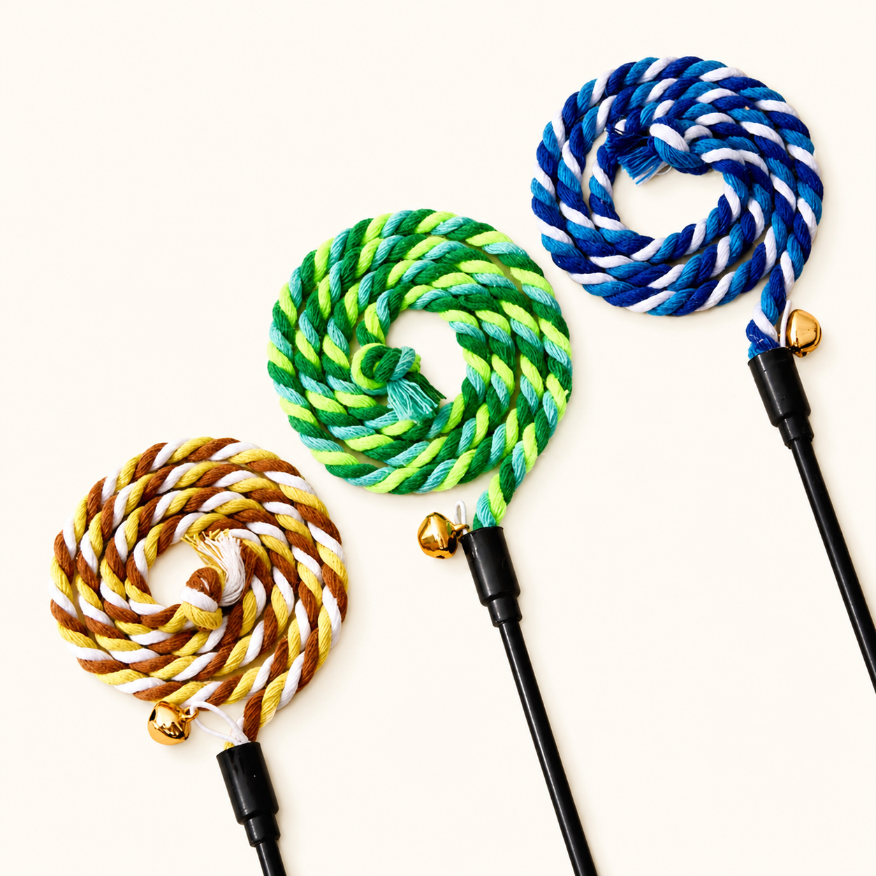Interactive Cat Teaser Wand with Elastic String & Bell – Durable Rope Cat Toy for Indoor Cats