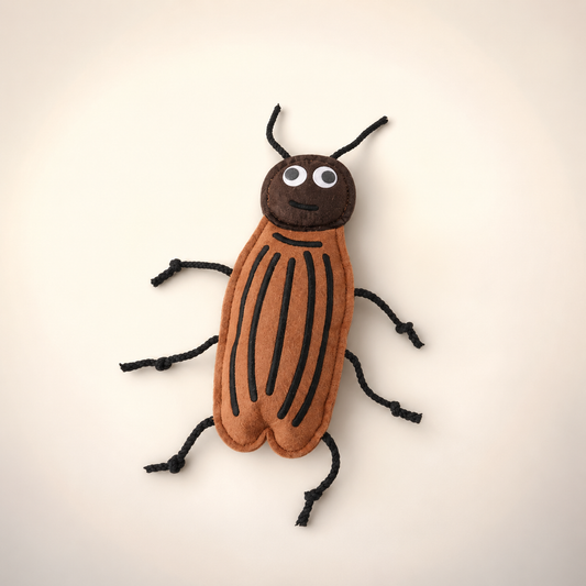 Soft Felt Cockroach Cat Toy with Catnip – Bite Resistant Interactive Indoor Chew Toy for Cats