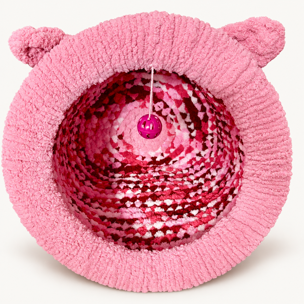Chunky Knit Cave Pink / Red / White front view on warm white background